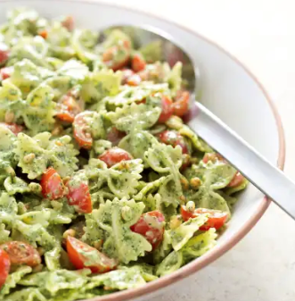 Pasta salad with pesto