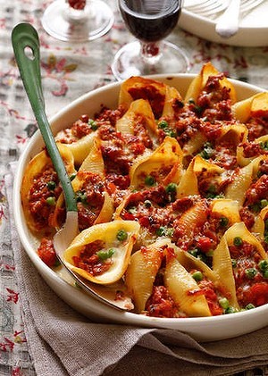 Pasta shells with pork ragu and Parmesan cream