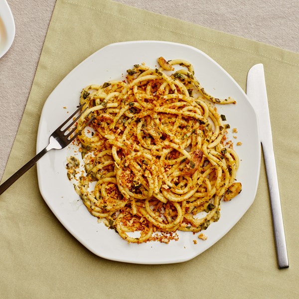 Pasta with 20 cloves of garlic 