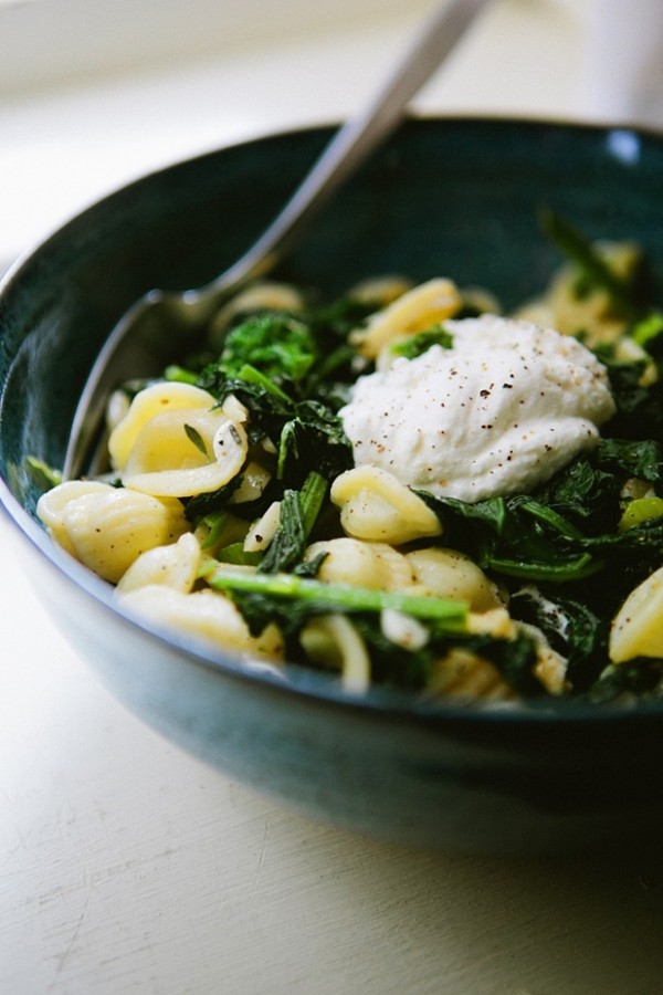 Pasta with broccoli rabe and lemon ricotta