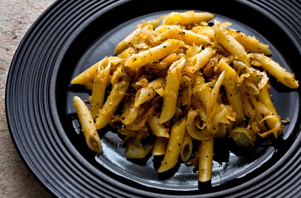 Pasta with caramelized cabbage, anchovies and bread crumbs
