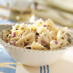 Pasta with cream sauce