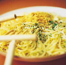 Pasta with garlic and oil (Aglio e olio)
