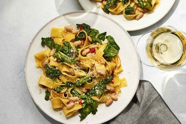 Pasta with greens and beans