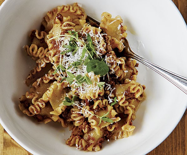 Pasta with lamb ragú