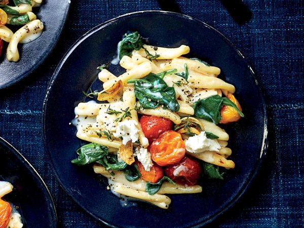 Pasta with miso cream sauce