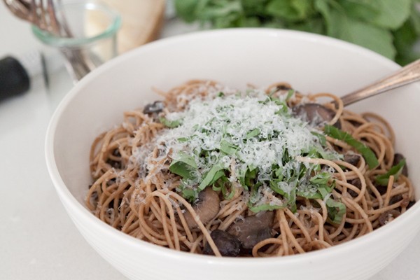 Pasta with mushrooms, herbs and cheese