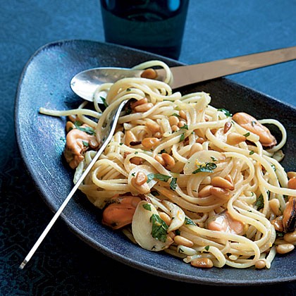 Pasta with mussels, pine nuts, and orange