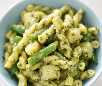 Pasta with pesto, potatoes, and green beans