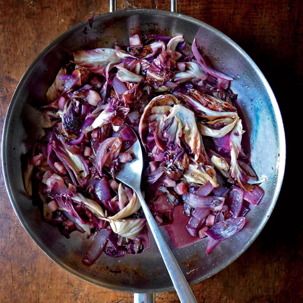 Pasta with radicchio and pancetta
