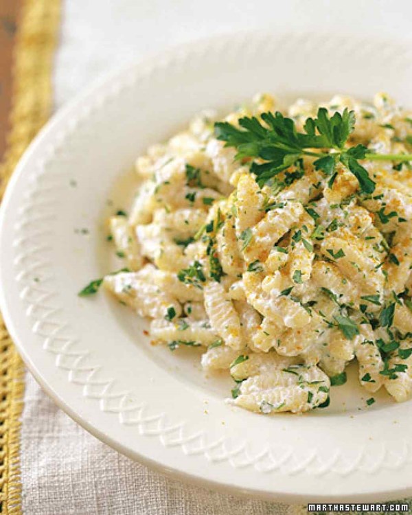 Pasta with ricotta and bottarga (Macarrones kin recottu)
