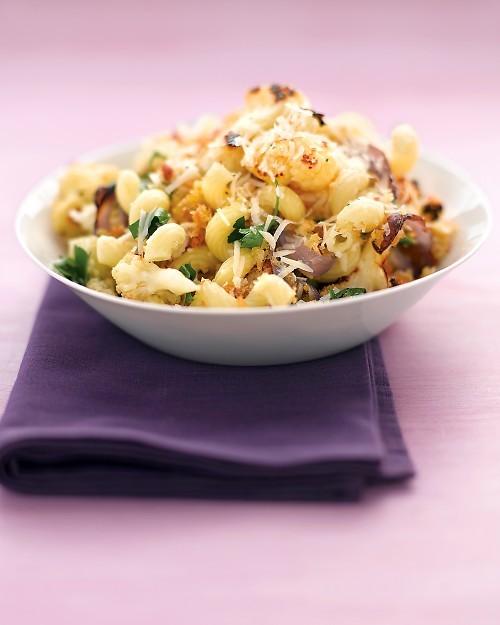 Pasta with roasted cauliflower
