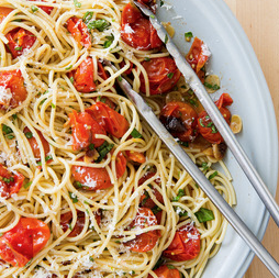 Pasta with roasted cherry tomatoes