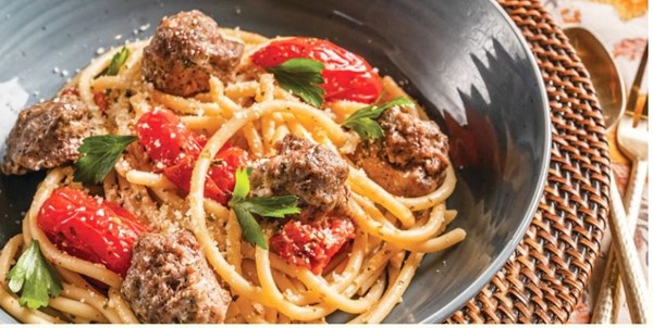 Pasta with rustic oven meatballs