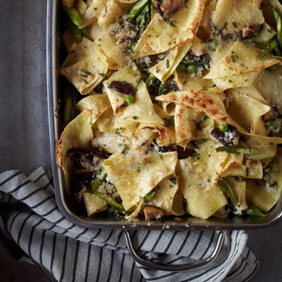 Pasta with shiitake, peas & goat cheese [Justin Smillie]