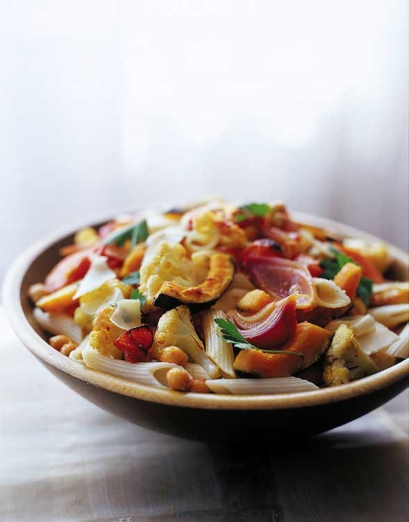 Pasta with spicy cauliflower, chickpeas, and cherry tomatoes