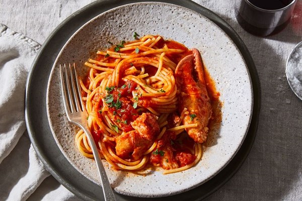 Pasta with spicy lobster-tomato sauce (Lobster fra diavolo)