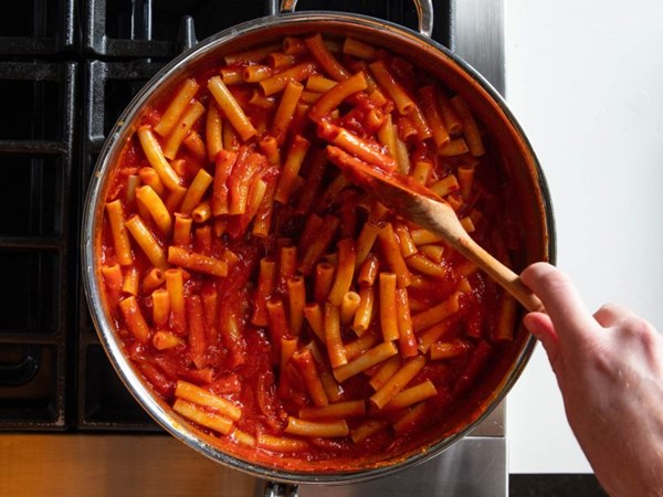 Pasta with spicy 'nduja-tomato sauce