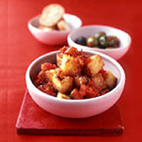 Patatas bravas