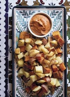 Patatas bravas