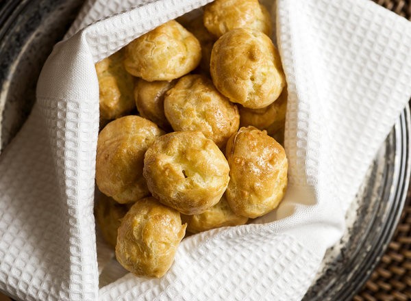 Pâte à choux for cheese puffs