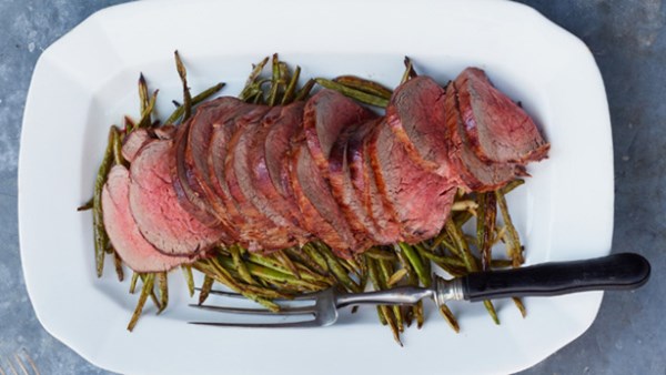 Patricia's "marry me" roast beef tenderloin