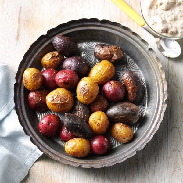 Patriotic potatoes with mustard sauce