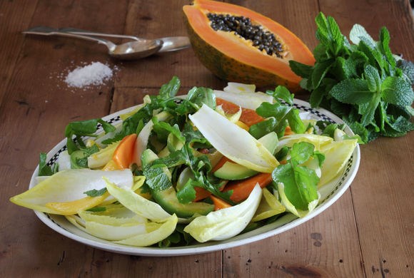 Paw paw, mango & rocket salad