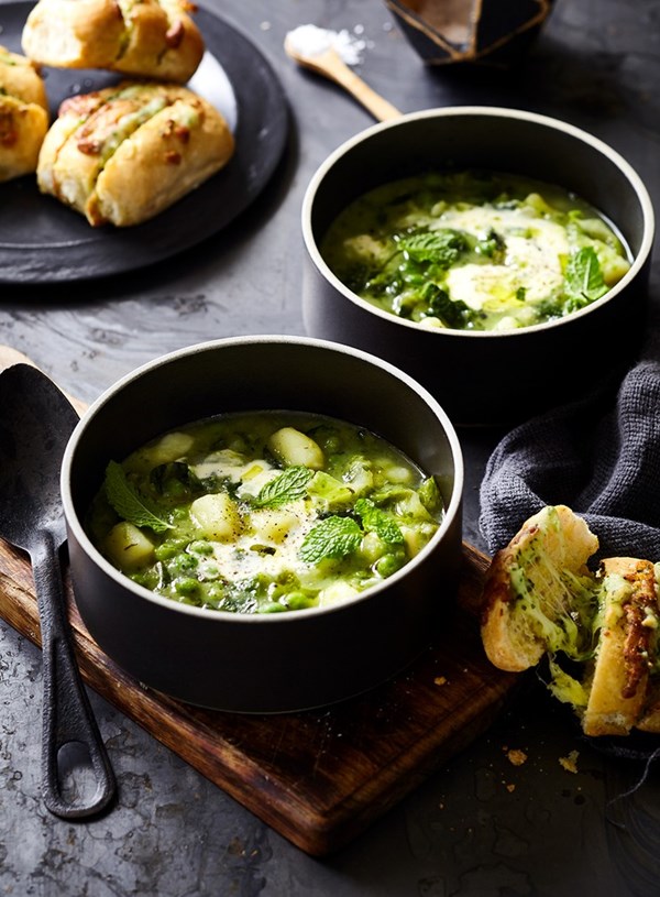 Pea and herb soup with mozzarella butter rolls