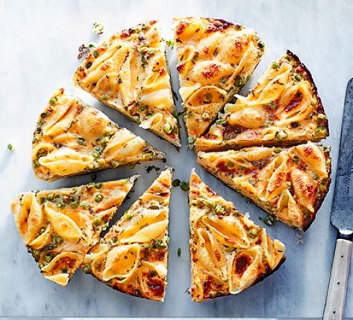 Pea and pasta frittata