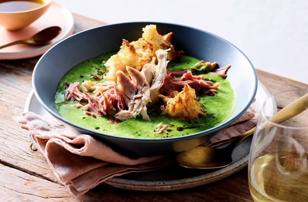 Pea, ham and mint soup