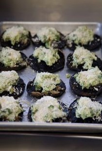 Pea, mint & feta fritters
