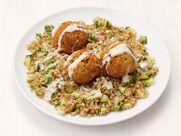 Pea-mint falafel with bulgur
