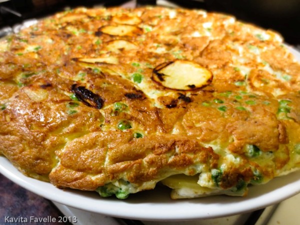 Pea, new potato & goat’s cheese frittata