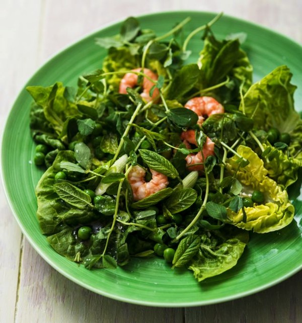 Pea, prawn and pea shoot salad