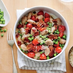 Pea, tomato, and bacon gnocchi