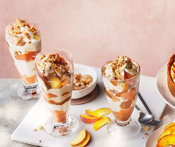 Peach & bourbon caramel sundaes