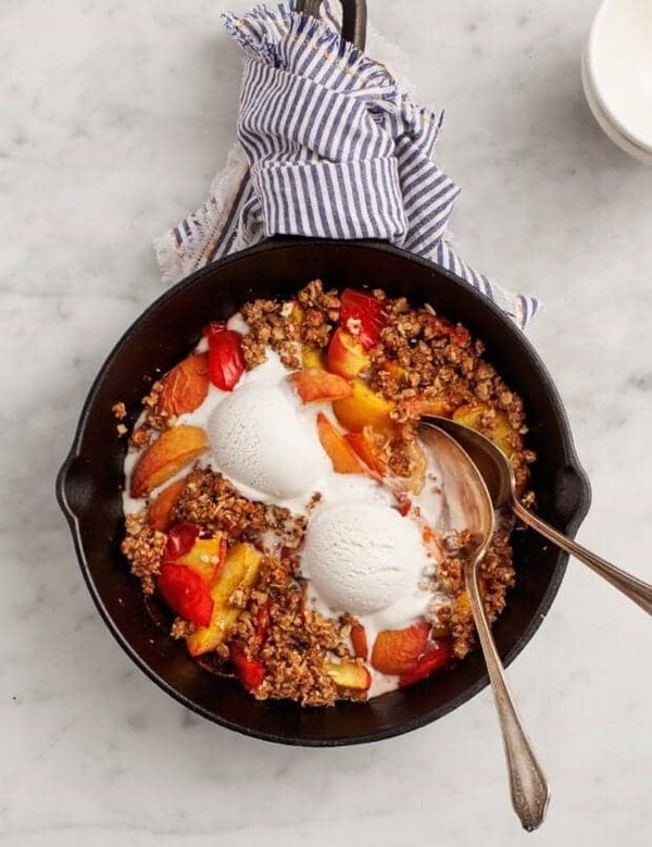 Peach & plum crumble