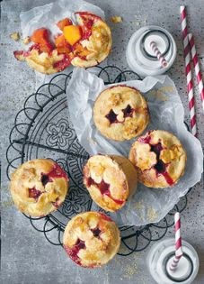 Peach & raspberry mini pies