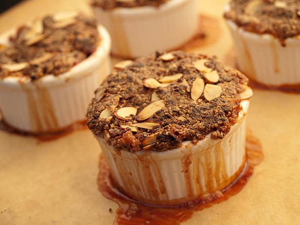 Peach almond crisp