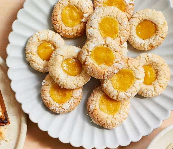 Peach and almond cookies (Jemma Wilson)