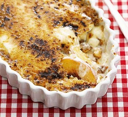 Peach and almond crunch