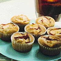 Peach and almond yogurt cakes