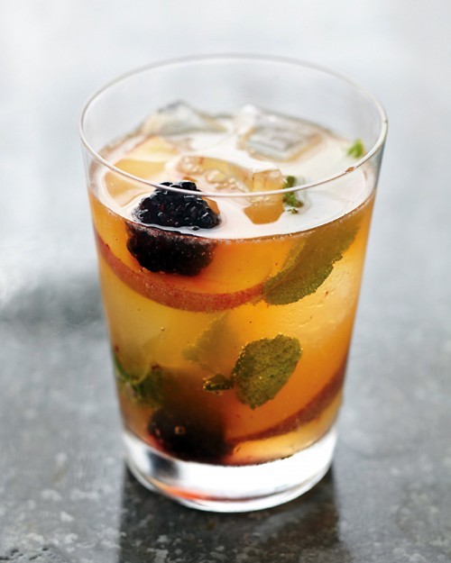 Peach and blackberry muddle