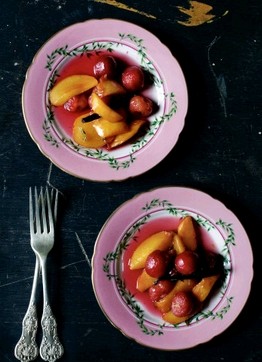 Peach and cherry papillotes