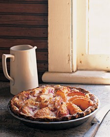 Peach and crème fraîche pie