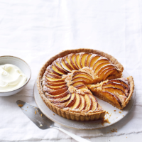 Peach and hazelnut frangipane tart