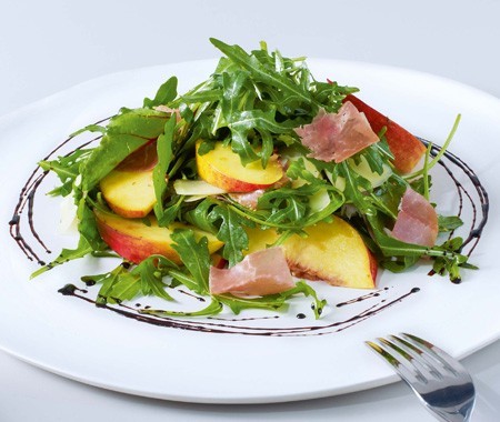 Peach and parma ham salad