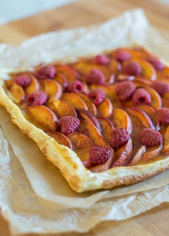 Peach and raspberry tart
