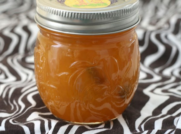 Peach and smoked jalapeño jam 
